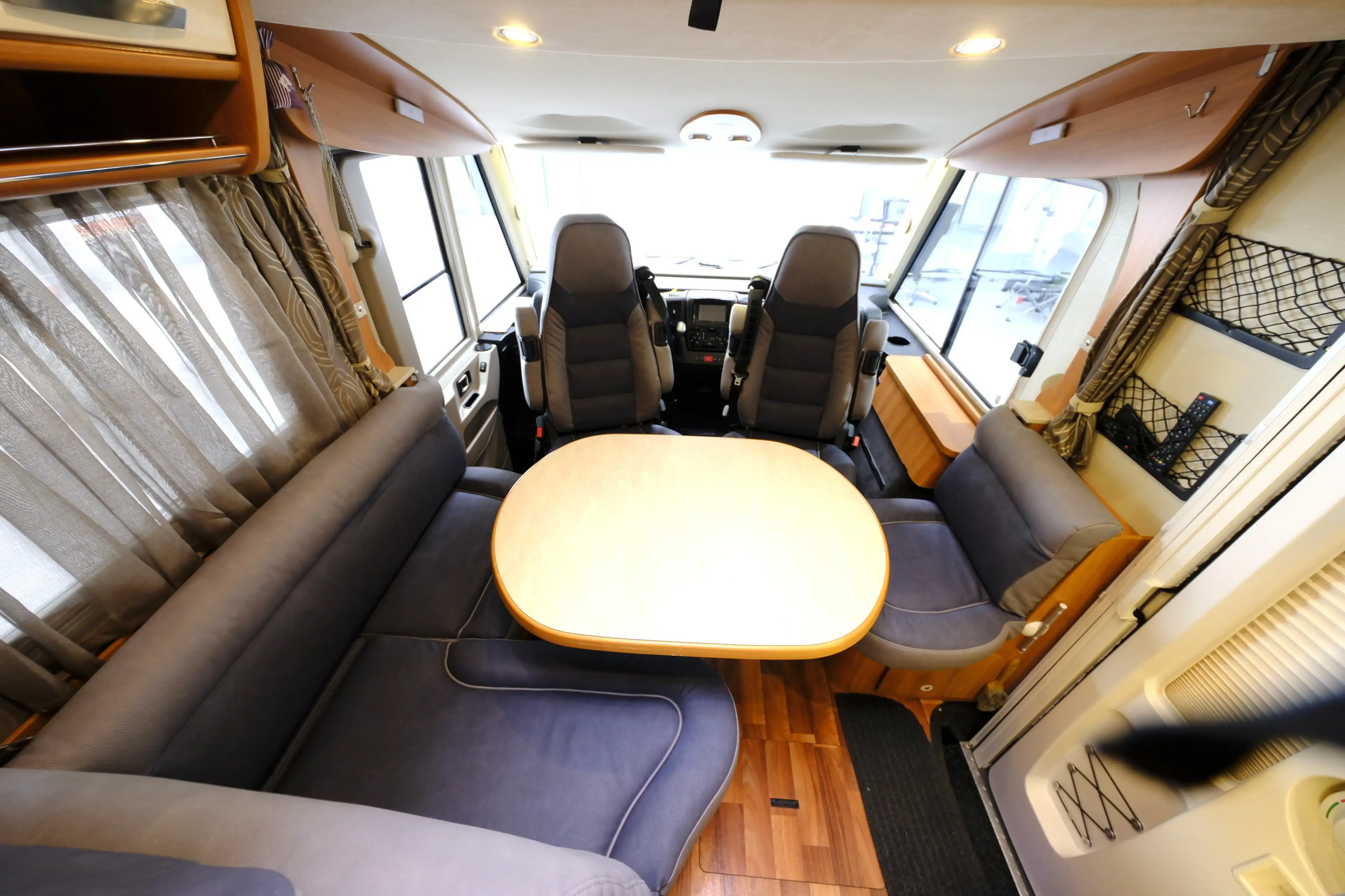 HYMER-ERIBA B 594 PL